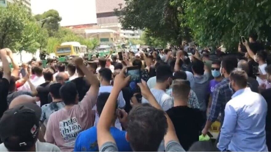 Iranians take to the streets of Tehran to protest water shortages and deteriorating economic conditions, July 26, 2021. Source: Twitter.