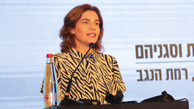 Minister of Environmental Protection Tamar Zandberg speaks during a Conference of Heads of Local Authorities, in Ramat Negev, southern Israel, July 22, 2021. Photo by Flash90