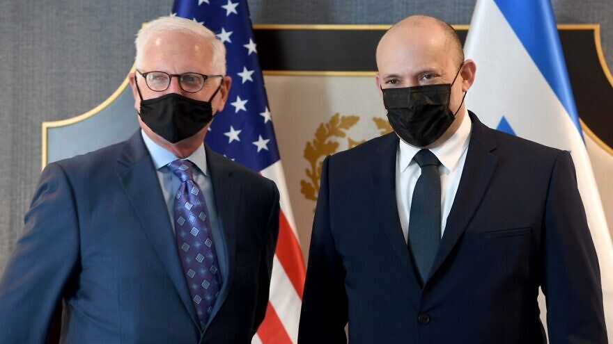 AIPAC CEO Howard Kohr (left) and Israeli Prime Minister Naftali Bennett in Washington, D.C., on Aug. 25, 2021. Credit: Avi Ohayon/GPO.