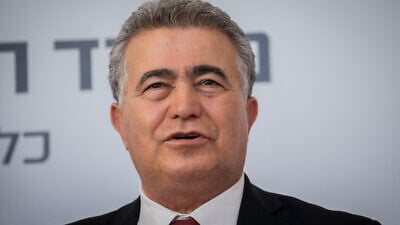 Amir Peretz in 2020. Photo by Yonatan Sindel/Flash90.