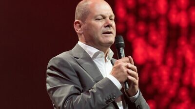 Olaf Scholz at the Global Citizen Festival in Hamburg, Germany, on July 6, 2017. Credit: Frank Schwichtenberg via Wikimedia Commons.