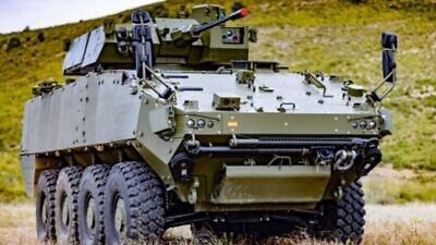 VCR “Dragon” 8x8-wheeled combat vehicle. Credit: Photo courtesy of Plasan.