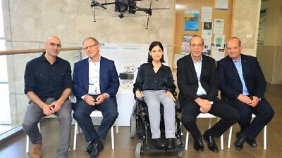From left: Professor Lior Elbaz, who is developing hydrogen-based technology that powers drones, Bar-Ilan University Council of Trustees chairman Shlomo Zohar, Israeli Minister of Energy Karine Elharrar, Bar-Ilan president Professor Arie Zaban and CEO Zohar Yinon. Credit: Courtesy of Bar-Ilan University.