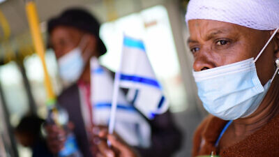 As part of “Operation Tzur Israel” (“Operation Rock of Israel”), Ethiopian Jews arrive at Ben-Gurion International Airport on June 1, 2022. Photo by Tomer Neuberg/Flash90.