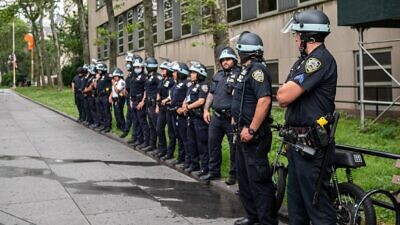 Vancouver police. Credit: Joshua Santos/Pexels.