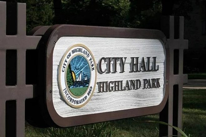 The day after a shooting that left seven people dead, the usually peaceful suburb of Highland Park, Ill., is beginning the process of mouring and healing, July 5, 2022. Credit: Chabad.org/News.