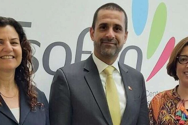 Bahraini Ambassador to Israel Khaled Al Jalahma is flanked by Tsofen co-chairs Revital Duek, left, and Maisam Jaljuli on his first visit to Nazareth. Photo courtesy of Tsofen.