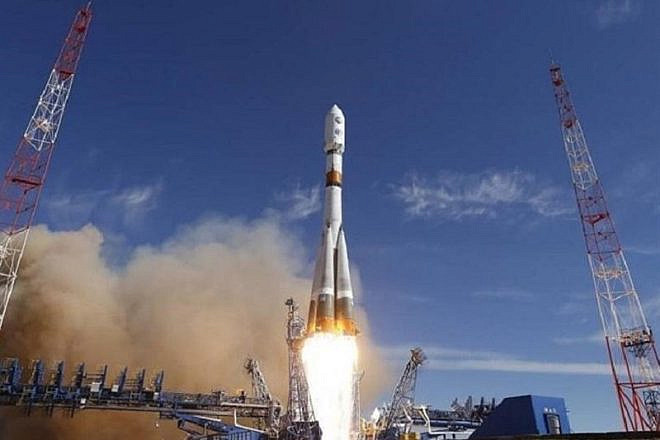The launch of the Iranian satellite "Khayyam" on a Soyuz-2.1b rocket booster, on Aug 9, 2022. Credit: Tasnim News Agency.