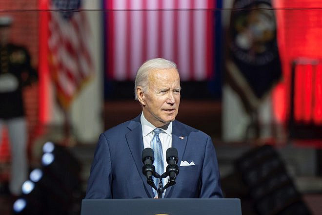 U.S. President Joe Biden delivers a speech to the nation in front of Independence Hall in Philadelphia, Sept. 1, 2022. Source: Twitter/@POTUS.