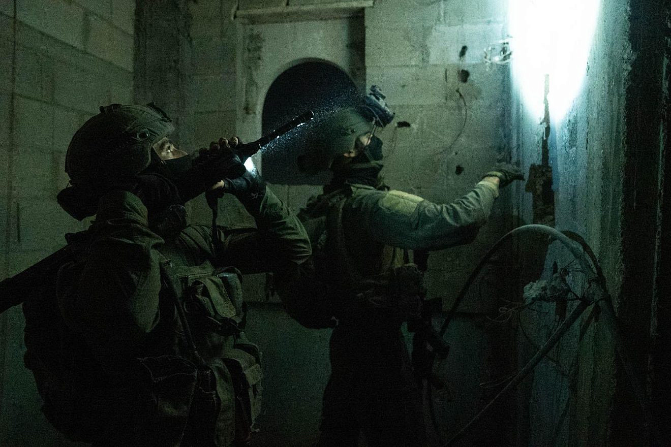 Israeli forces conduct a counter-terror raid in Judea and Samaria as part of "Operation Breaking the Wave." Credit: IDF.