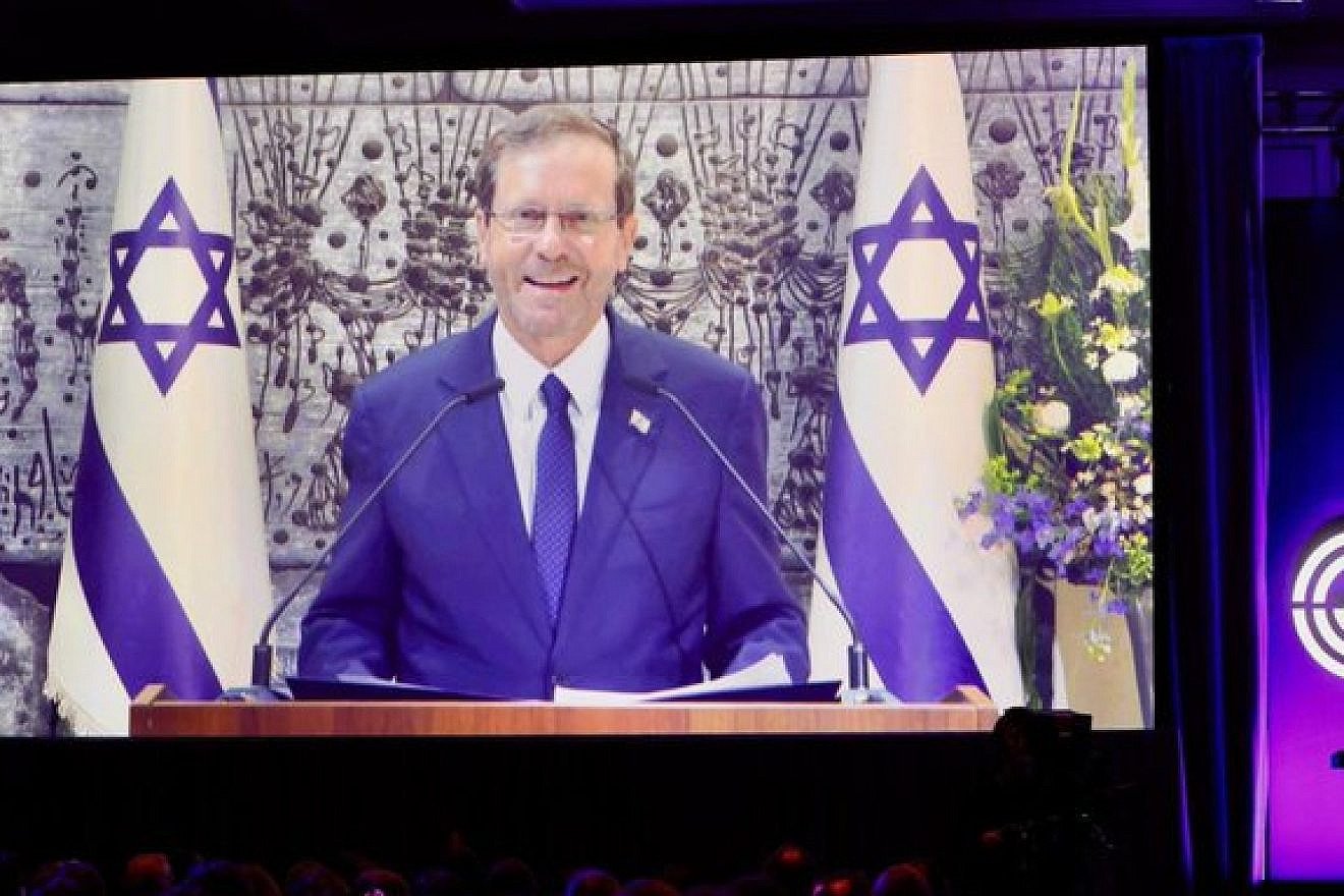 Israeli President Isaac Herzog addresses The Jewish Federations of North America's General Assembly. Credit: Jewish Federations of North America.