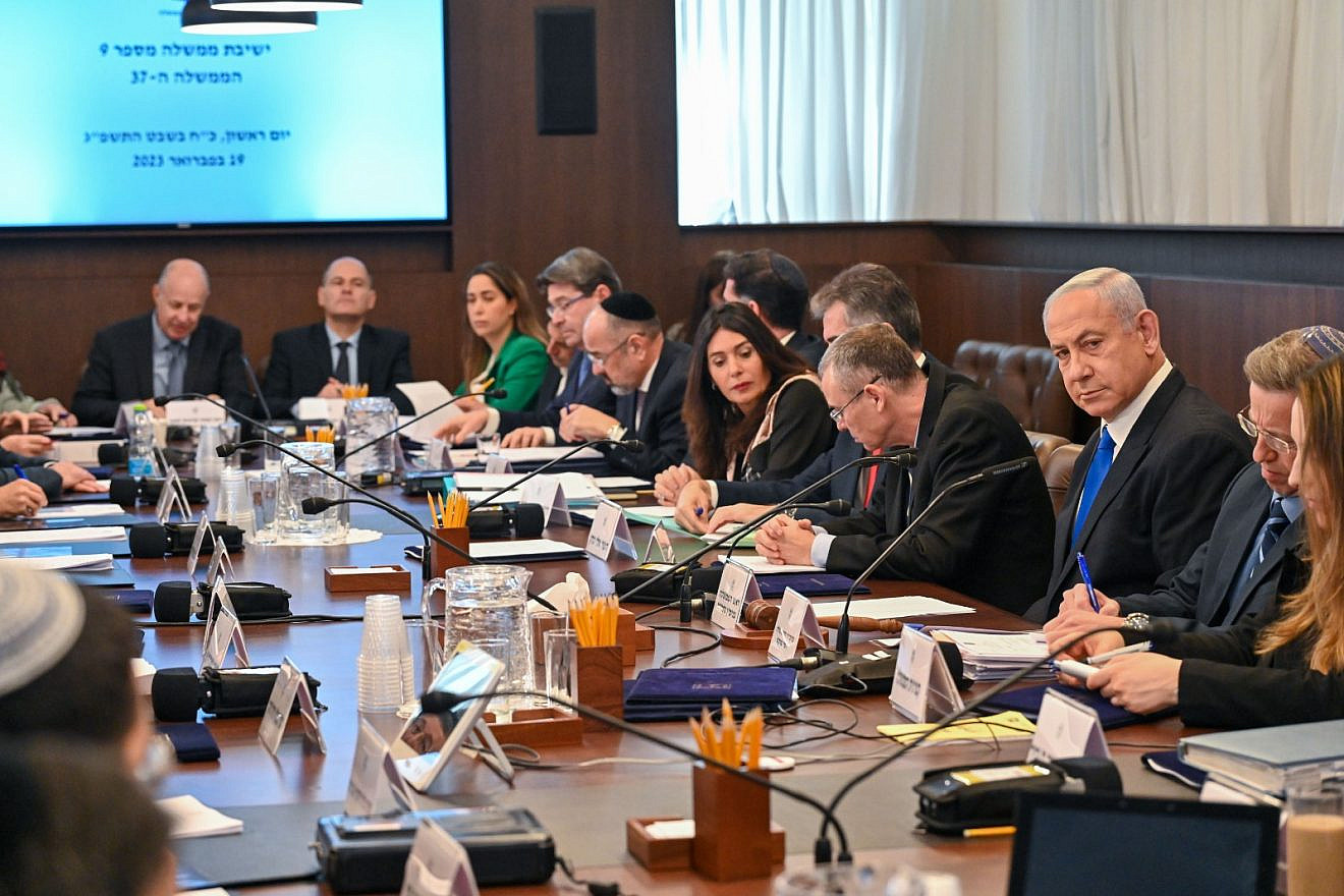 Israeli Prime Minister Benjamin Netanyahu leads the weekly Cabinet meeting in Jerusalem on Feb. 19, 2023. Credit: Kobi Gideon/GPO.