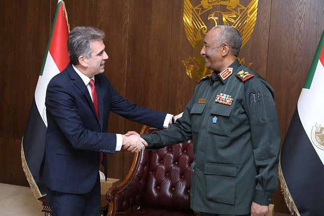 Israeli Foreign Minister Eli Cohen meets in Khartoum with Lt. Gen. Abdel-Fattah al-Burhan, leader of Sudan’s transitional government, Feb. 2, 2023. Source: Sudan Transitional Sovereign Council/Twitter.