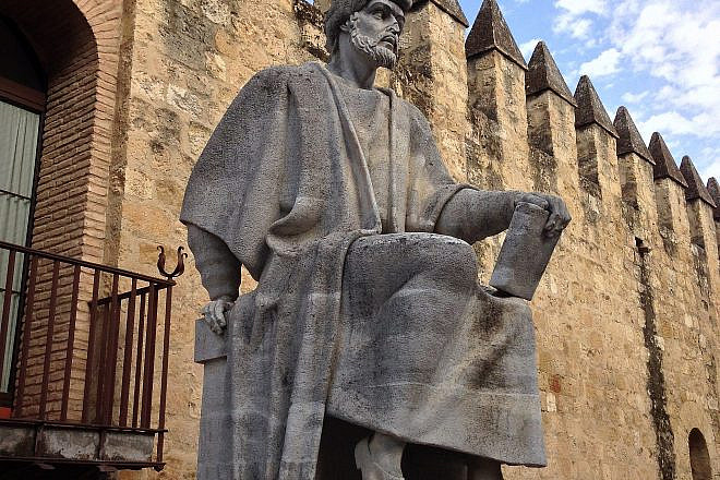 A statue of the Muslim philosopher Averroes in Cordoba, Spain. Credit: Saleemzohaib/Wikicommons