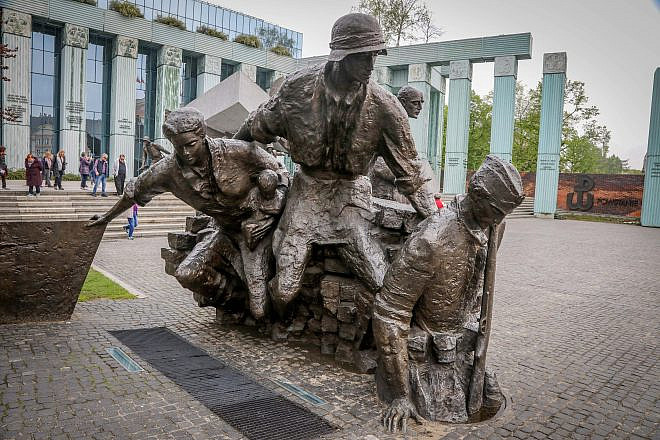 Monument to the Warsaw Uprising Fighters located in a part of the former Warsaw Ghetto. Photo by Isaac Harari/Flash90.