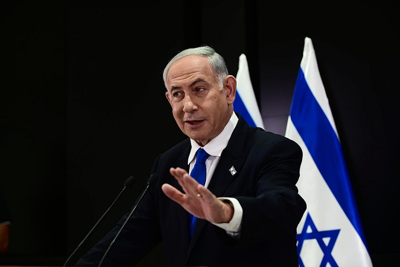 Prime Minister Benjamin Netanyahu holds a press conference at the Defense Ministry in Tel Aviv, April 10, 2023. Photo by Tomer Neuberg/Flash90.