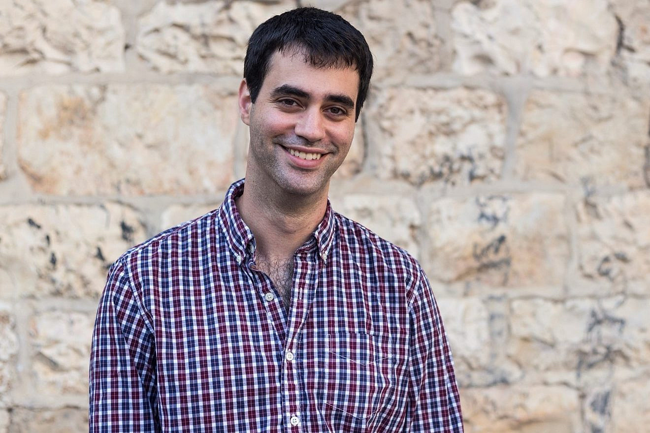 Iddo Gefen. Photo by Uri Barkat.