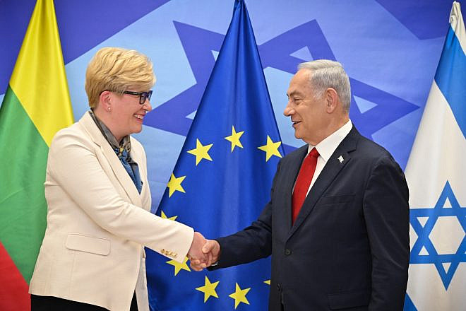 Israeli Prime Minister Benjamin Netanyahu greets his Lithuanian counterpart Ingrida Šimonytė in Jerusalem, June 12, 2023. Photo by Kobi Gideon/GPO.