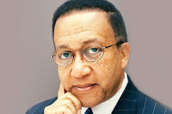 Former Executive Director of the NAACP Ben Chavis. Photo: MeetDrBen/Wikimedia