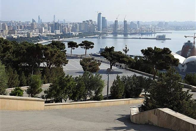 The port of Baku, Azerbaijan, on the Caspian Sea. Credit: Shankar S. from Dubai, United Arab Emirates, via Wikimedia Commons.