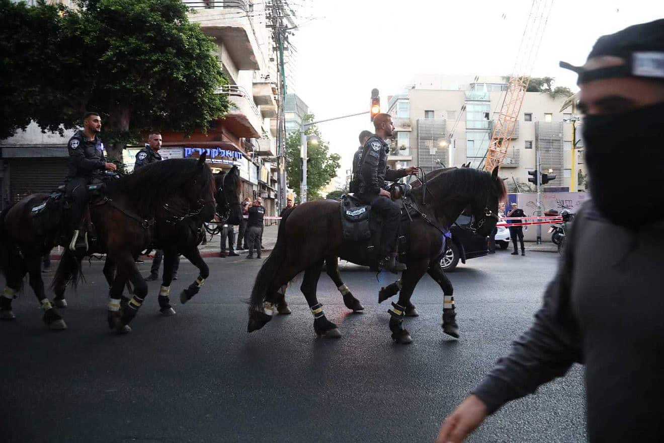 An Israeli man was mortally wounded in a shooting attack in central Tel Aviv, Aug. 5, 2023. Photo by Gidon Markovich/TPS.