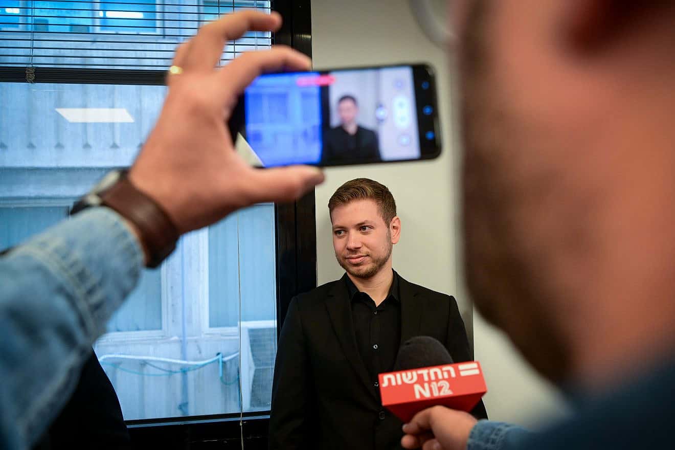 Yair Netanyahu, son of Prime Minister Benjamin Netanyahu, in Tel Aviv, Nov. 29, 2022. Photo by Avshalom Sassoni/Flash90.