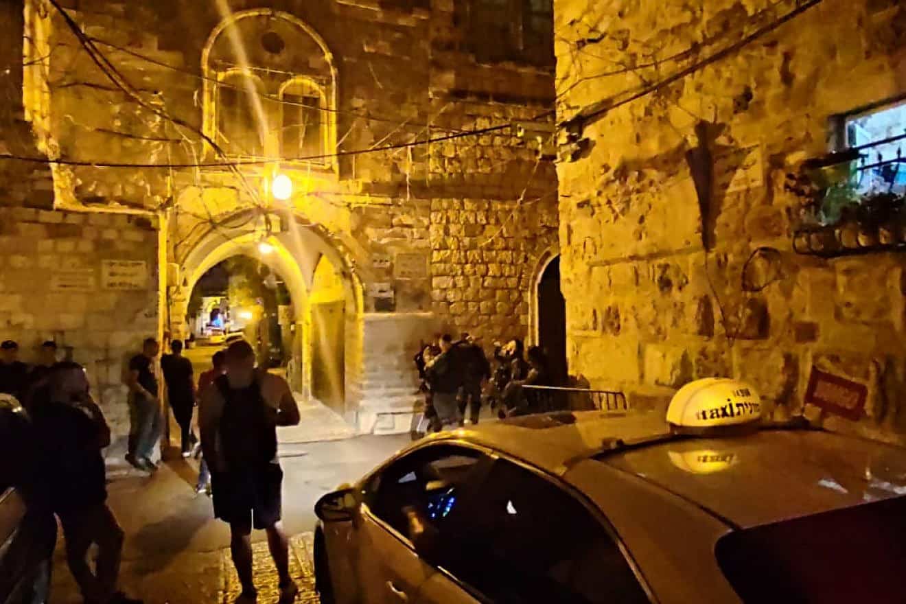Israeli security forces arrest an Arab woman after she tried to stab a police officer in Jerusalem's Old City, Sept. 4, 2023. Photo by Oz Faber/TPS.