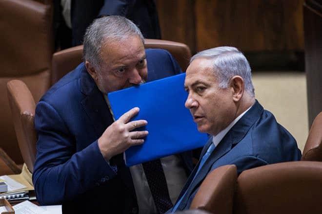 Then-Defense Minister Avigdor Liberman and Prime Minister Benjamin Netanyahu at the Knesset in Jerusalem, Oct. 23, 2017. Photo by Hadas Parush/Flash90.