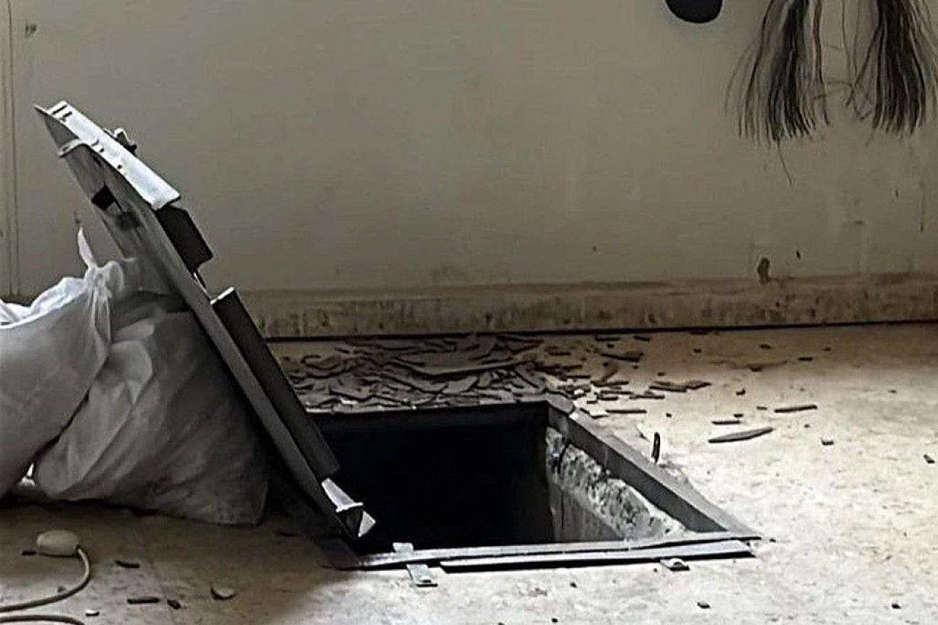 The entrance to a terrorist tunnel shaft inside the Jenin refugee camp's Al-Ansar mosque in Judea and Samaria. Credit: Israel Defense Forces.
