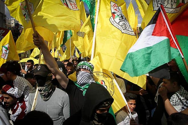 Palestinians in Hebron protest in support of the people of Gaza as the conflict between Israel and Hamas continues, Oct. 20, 2023.
Photo by Wisam Hashlamoun/Flash90.