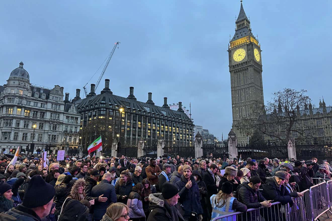 A pro-Israel rally that drew an estimated 60,000 in London on Nov. 26, 2023, with Big Ben in the background. Photo by Nathan Lilienfeld/Campaign Against Antisemitism.