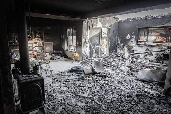 Kibbutz Be'eri after the Oct. 7 Hamas terrorist attack, Oct. 25, 2023. Photo by Edi Israel/Flash90.