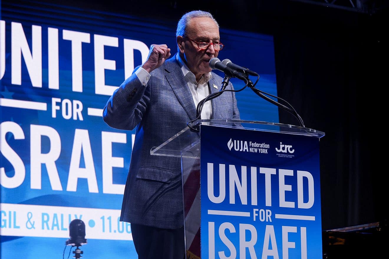 Senate Majority Leader Chuck Schumer (D-N.Y.) speaks at a vigil in Manhattan, organized by UJA-Federation and the JCRC, on Nov. 6, 2023. Credit: Vladimir Kolesnikov/Michael Priest.