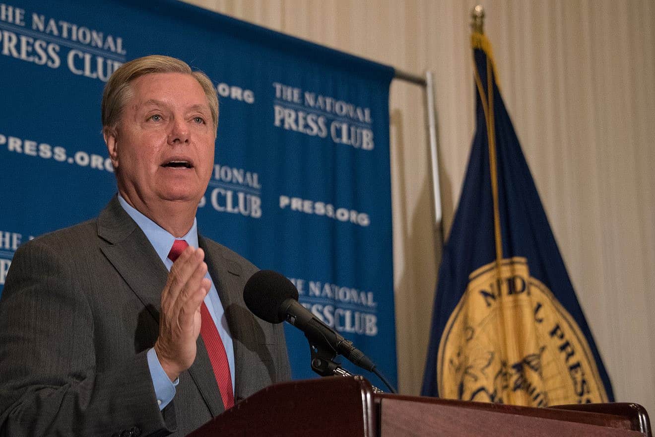 Sen. Lindsey Graham (R-S.C.) speaks at a National Press Club luncheon in Washington, D.C. on Sept. 8, 2015. Credit: Al Teich/Shutterstock.