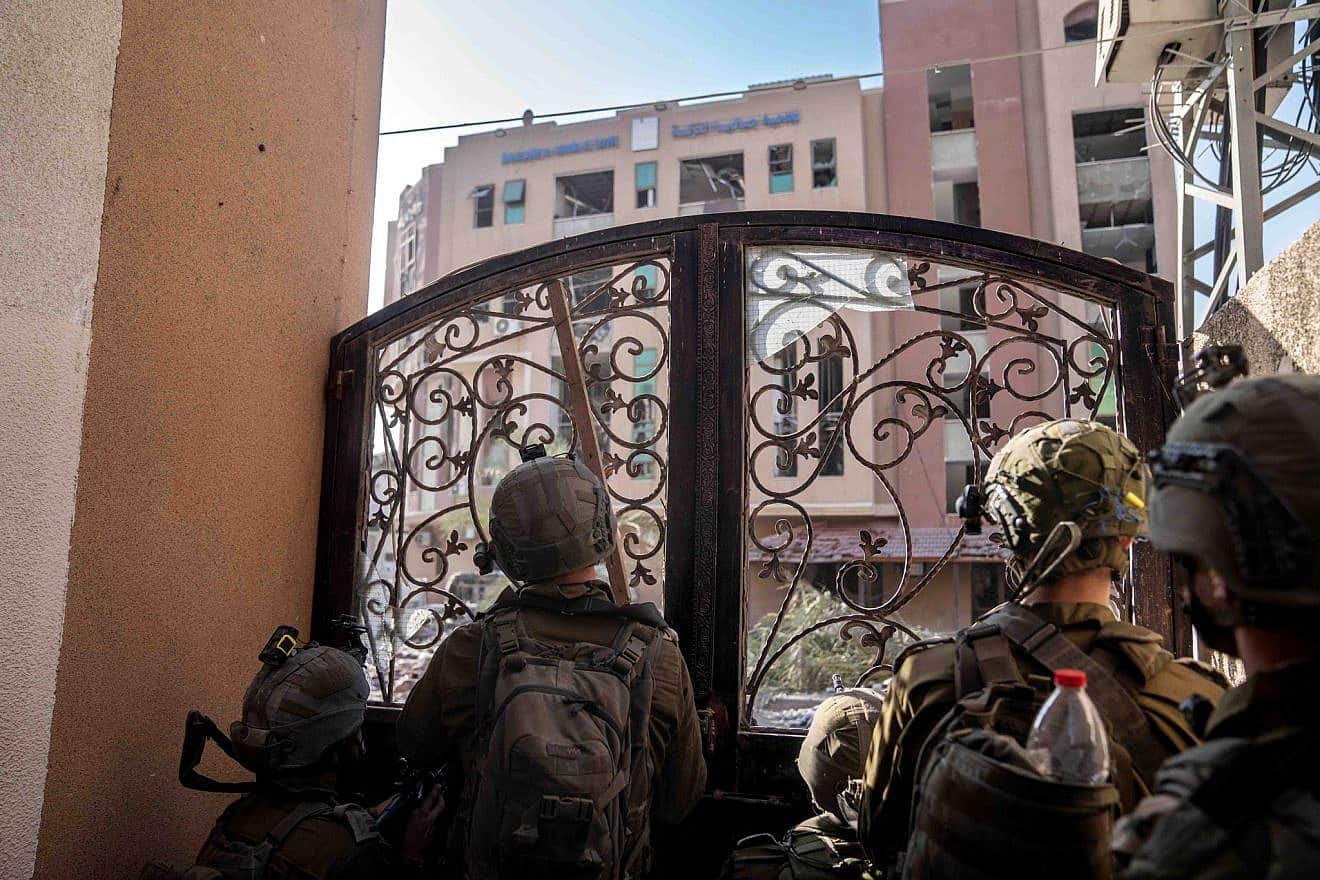 Israeli troops operating in the Hamas-ruled Gaza Strip, Dec. 7, 2023. Credit: IDF.
