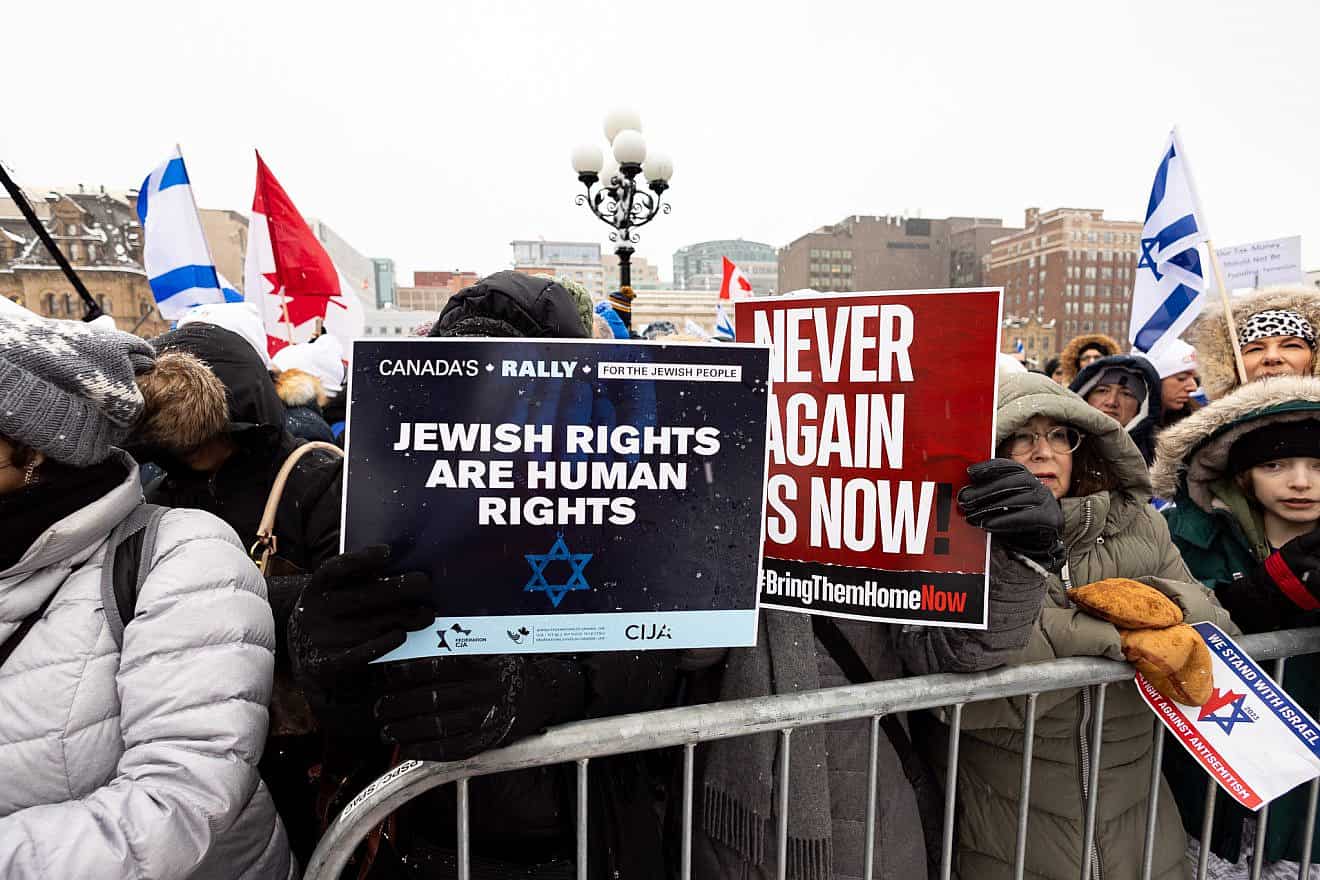 An estimated 20,000 attended an Israel solidarity rally on Parliament Hill in Ottawa, Canada, on Dec. 4, 2023. Credit: UJA Federation of Greater Toronto.