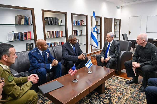Pictured L-R: IDF Chief of Staff Lt. Gen. Herzi Halevi, U.S. Chairman of the Joint Chiefs of Staff Gen. Charles Q. Brown Jr., U.S. Defense Secretary Lloyd Austin, Israeli Prime Minister Benjamin Netanyahu, and Israeli Defense Minister Yoav Gallant discuss the ongoing war in Tel Aviv on Dec. 18, 2023. Photo by Kobi Gideon/GPO.