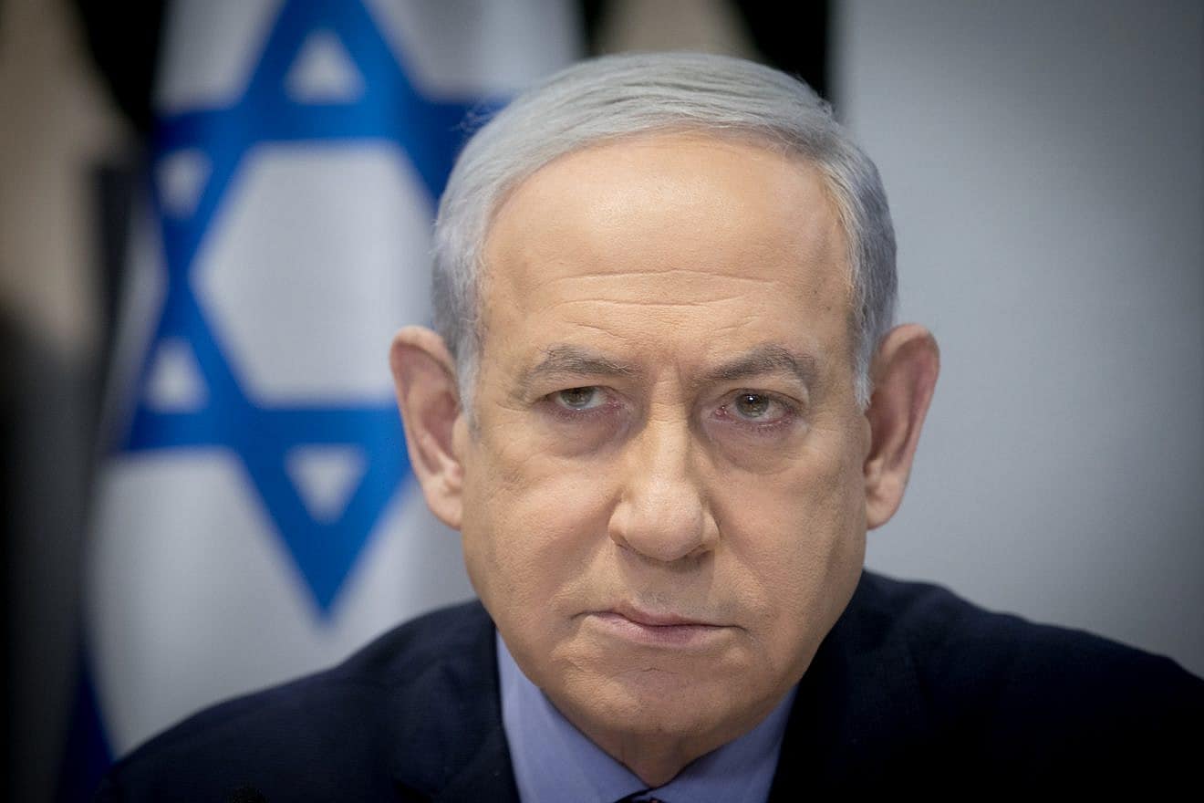 Israeli Prime Minister Benjamin Netanyahu leads a Cabinet meeting at the Kirya military headquarters in Tel Aviv, Dec. 31, 2023. Photo by Miriam Alster/Flash90.
