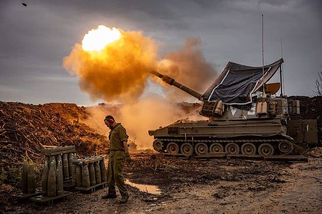 Israeli artillery firing into Lebanon, Jan. 15, 2024. Photo by Yonatan Sindel/Flash90.