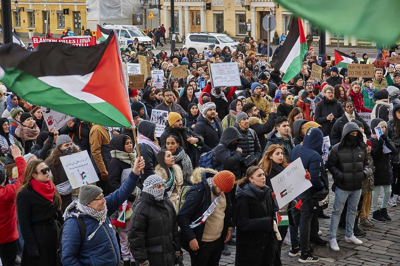 A pro-Palestinian rally in Helsinki, Finland, on Oct. 21, 2012. Credit: Rajatonvimma/VJ Group Random Doctors via Wikimedia Commons.