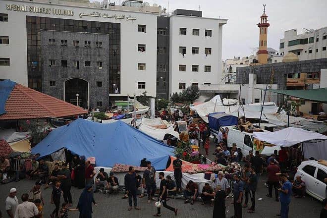 Shifa Hospital in Gaza City, Oct. 29, 2023. Photo by Majdi Fathi/TPS.