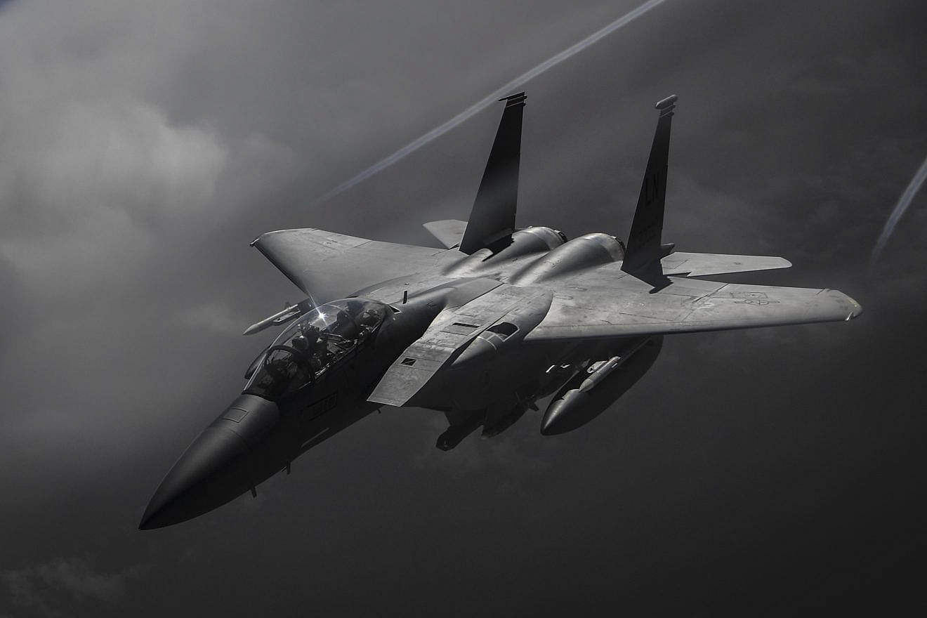 A U.S. Air Force F-15E Strike Eagle flies over Iraq on May 5, 2018. Credit: U.S. Air Force Photo by Staff Sgt. Corey Hook.