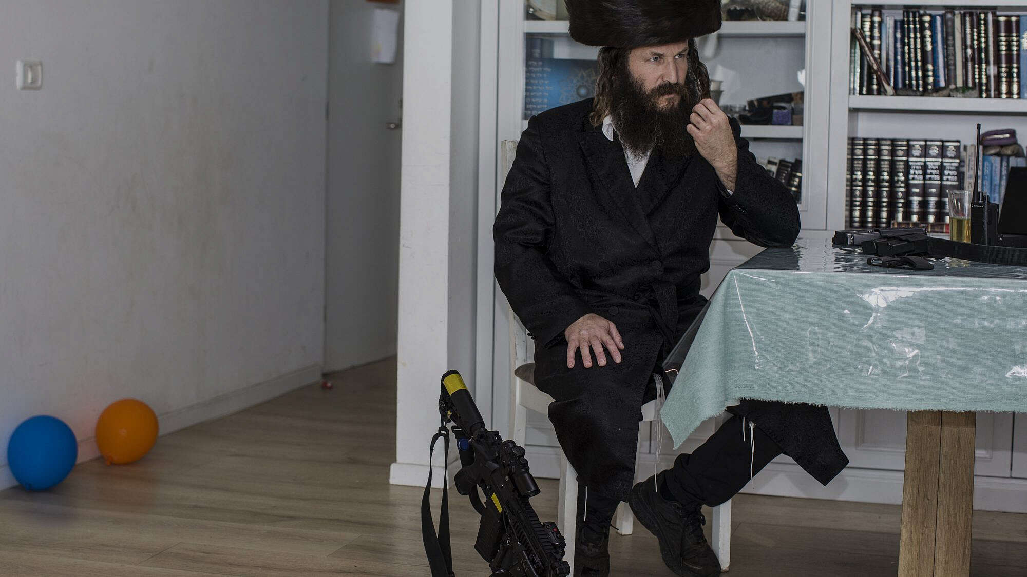 Asaf Peleg, congregation leader and rapid response team leader in Kiryat Malachi. Photo by Rina Castelnuovo.