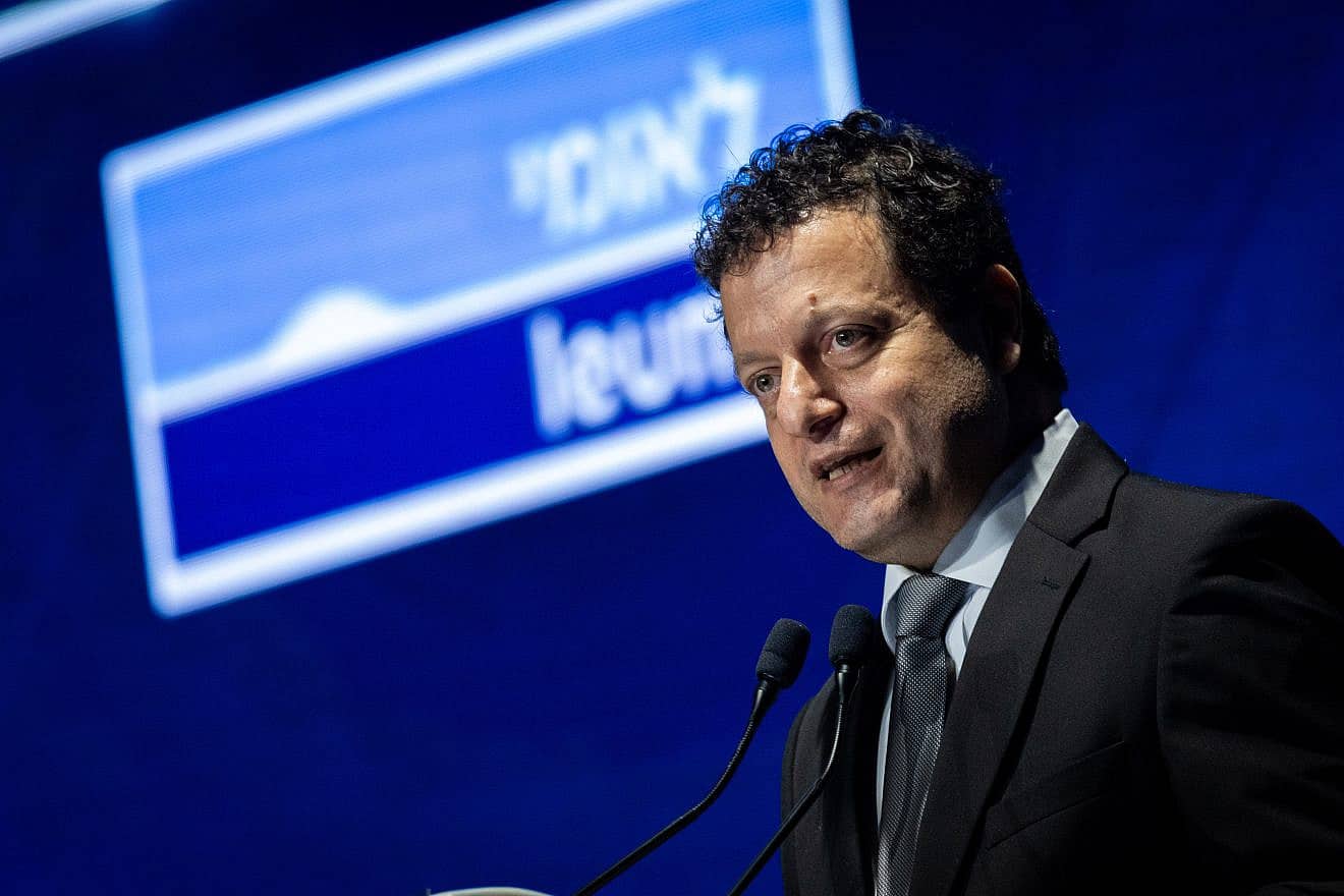 Bank Leumi chairman Samer Haj-Yehia speaks at a conference held at the International Convention Center in Jerusalem, Feb. 21, 2022. Photo by Yonatan Sindel/Flash90.