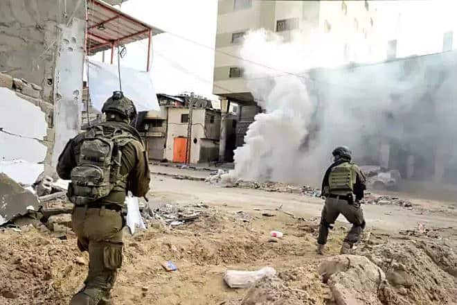 IDF troops in Khan Yunis, February 2024. Photo by Yossi Zeliger.