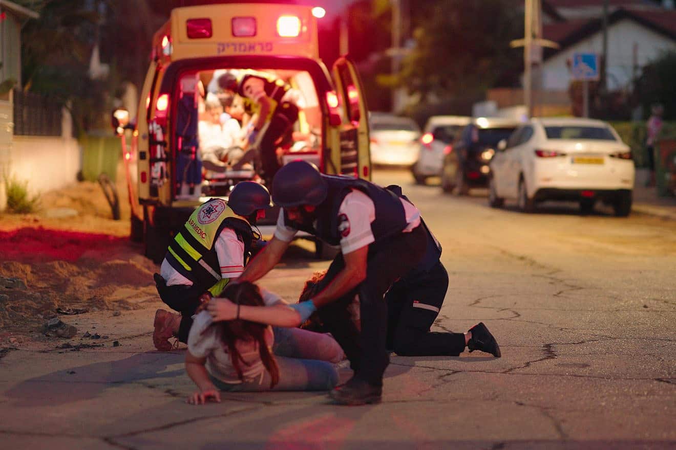 Magen David Adom medics and first responders help those in need throughout Israel. Credit: MDA.