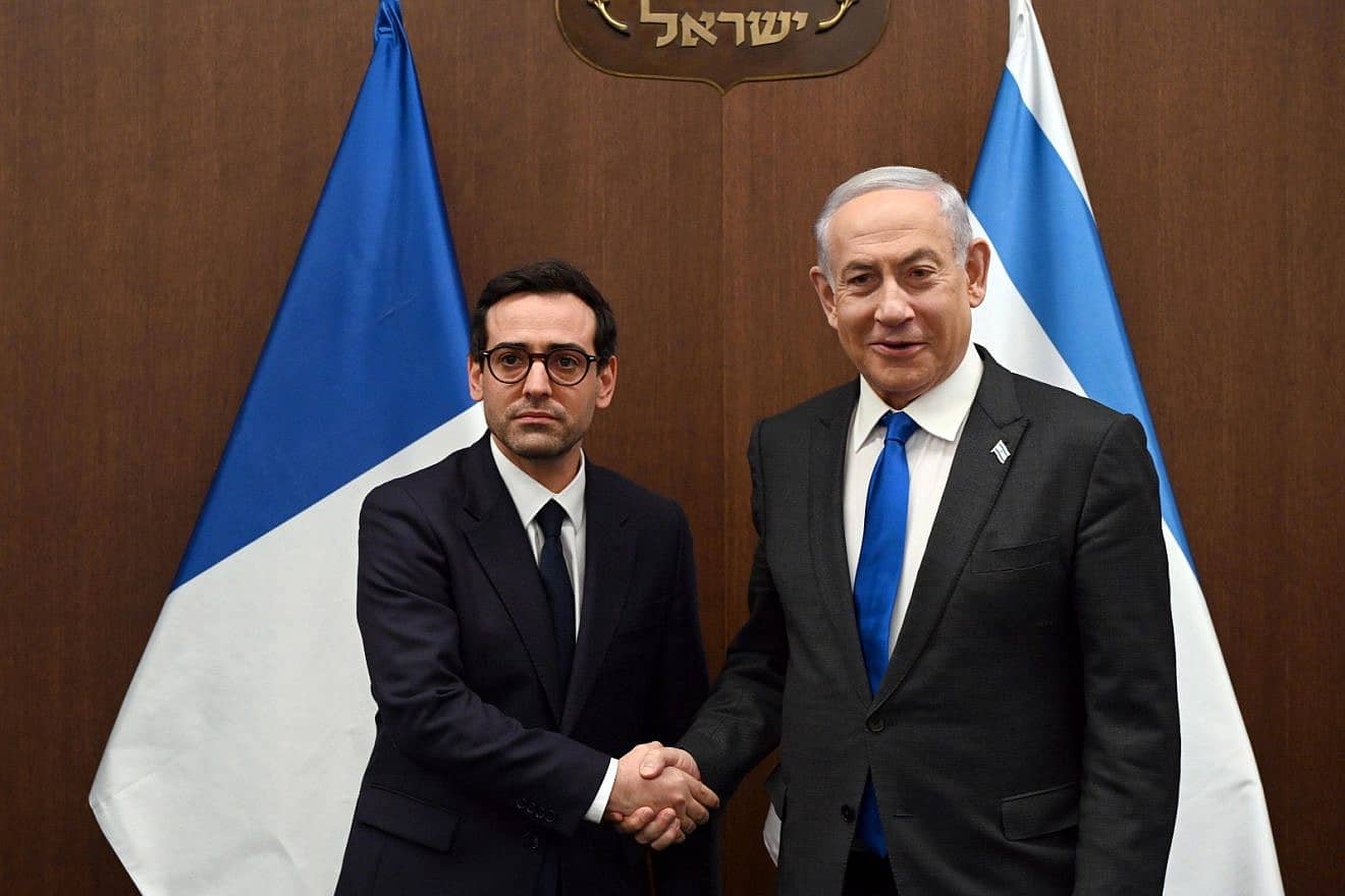 Israeli Prime Minister Benjamin Netanyahu hosts French Foreign Minister Stéphane Séjourné in Jerusalem, Feb. 5, 2023. Photo by Haim Zach/GPO.