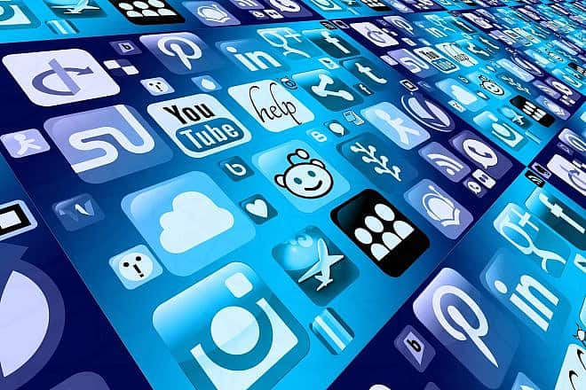 Social media. Credit: Credit: Gerd Altmann/Pixabay.