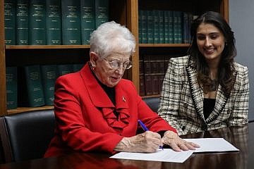 Rep. Virginia Foxx (R-N.C.), chair of the House Committee on Education and the Workforce, signs a March 8, 2024 letter to the Massachusetts Institute of Technology alongside Jewish MIT graduate student Talia Khan. Credit: House Committee on Education and the Workforce.