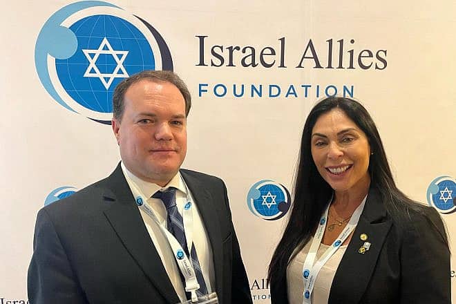 Brazilian parliamentarian Geovania de Sa with the Latin American Director at the Israel Allies Foundation Leopoldo Martinez at the organization’s annual conference in Jerusalem. Credit : Israel Allies Foundation.